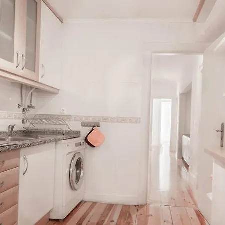 Lovelisbonapartments Feeling At Apartment *